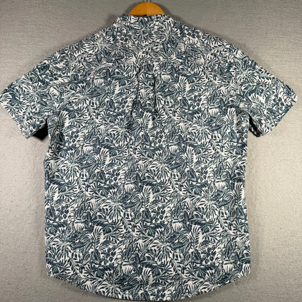 Eddie Bauer Mens Large Blue Tropical Palm Leaf Short Sleeve Outdoor Shirt EM135W
